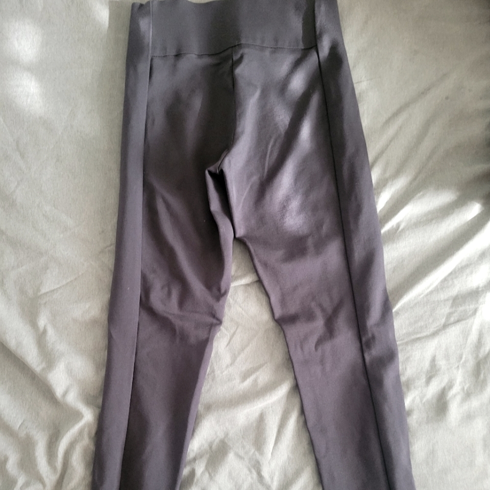H&M pants - Picture 2 of 5